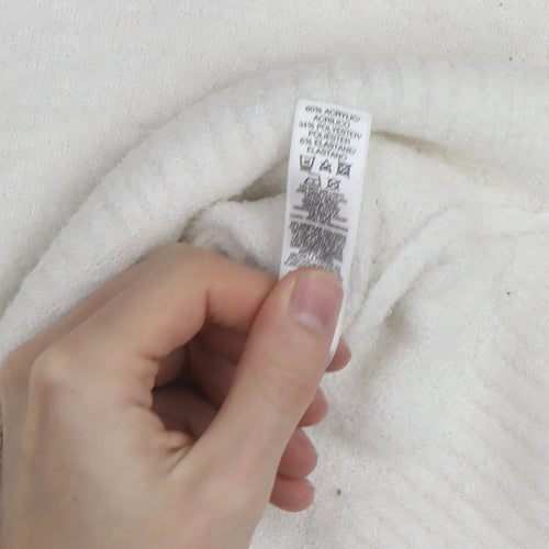 Dunnes Stores Women’s White Roll Neck Knit Jumper Size S