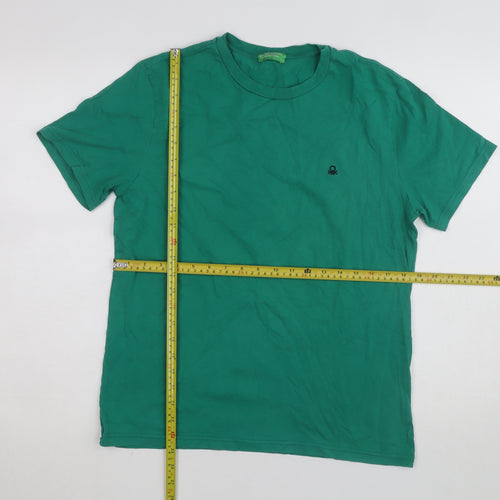 United Colors of Benetton Men's Green Cotton Crew Neck T-Shirt M
