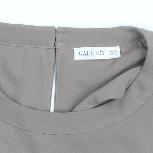 Gallery Women's Beige Sleeveless Crew Neck Blouse Size 12
