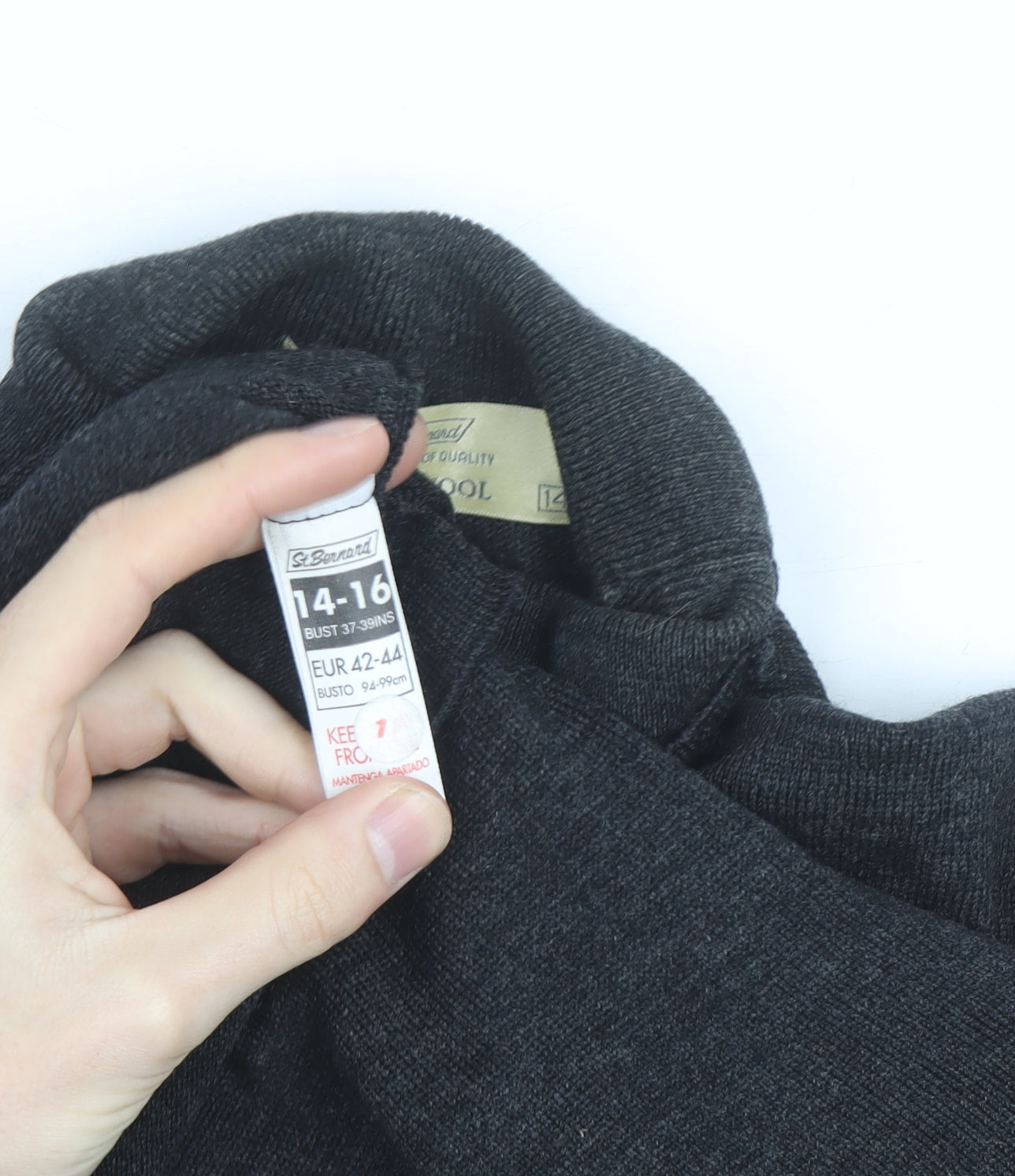 St. Bernard Women’s Grey Roll Neck Lambswool Jumper Size 14-16