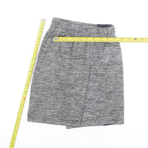 Reebok Boys Grey Athletic Shorts 10 Years Quick Dry Elastic Waist