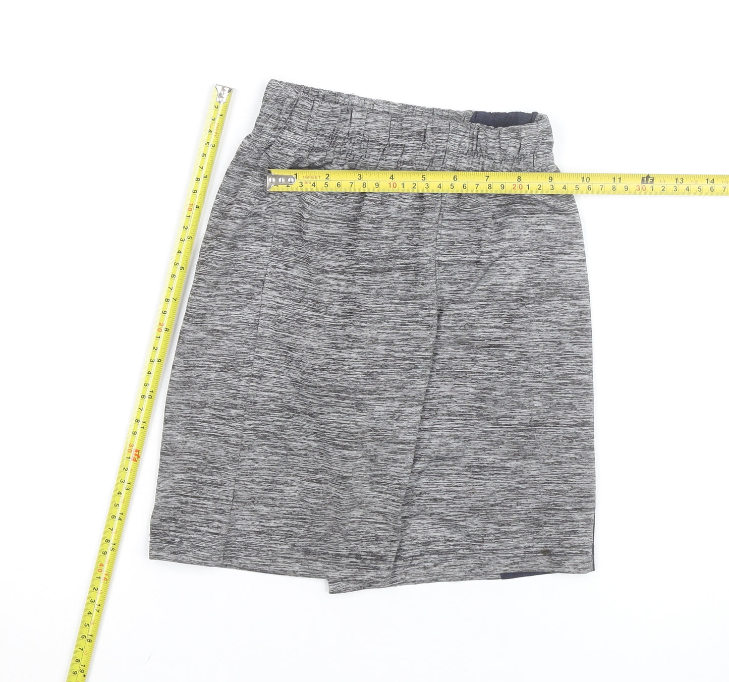 Reebok Boys Grey Athletic Shorts 10 Years Quick Dry Elastic Waist