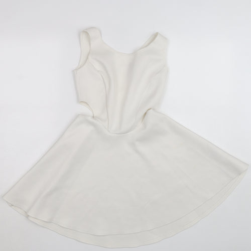 Boohoo Women White Size 10 Sleeveless Skater Dress