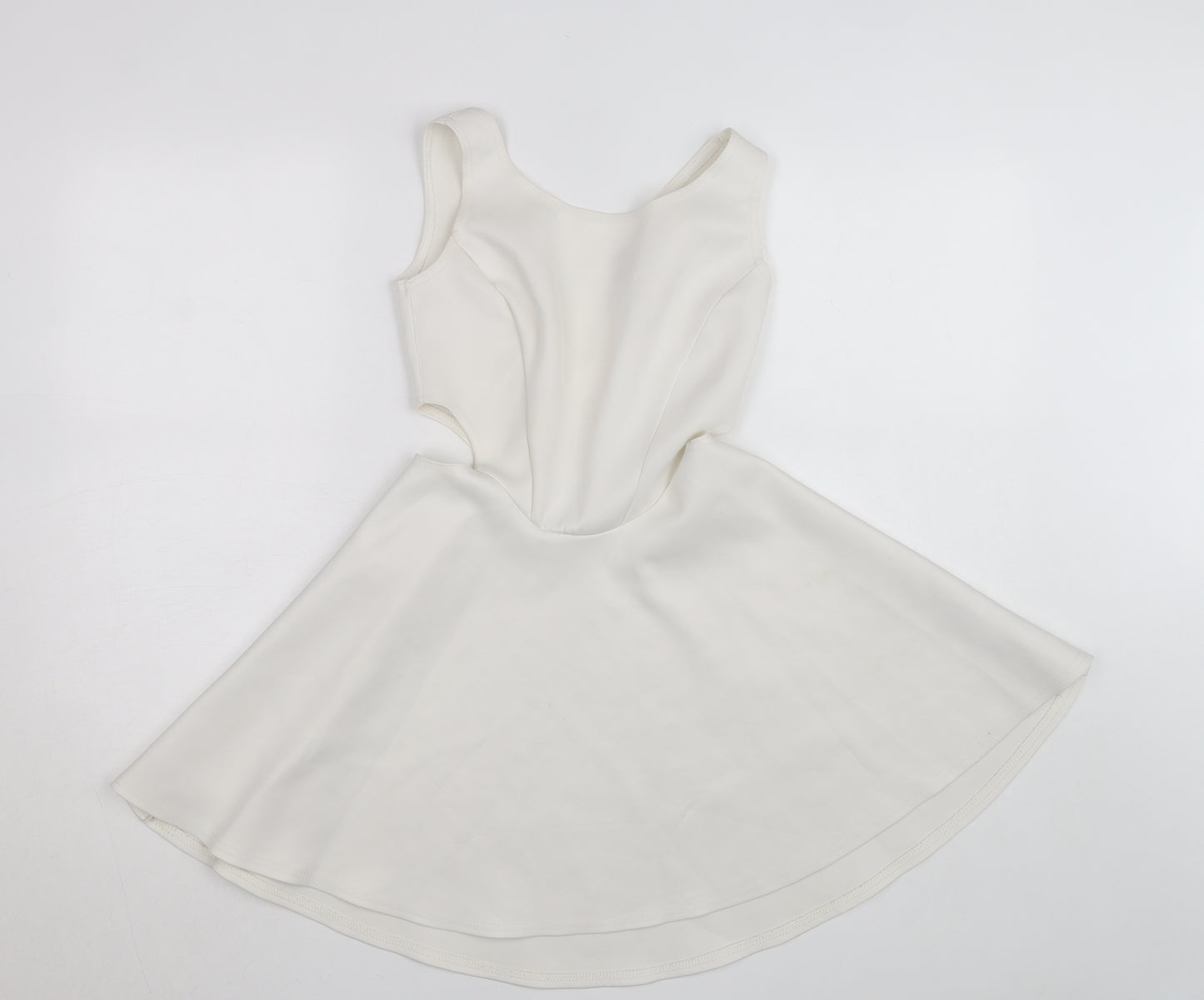 Boohoo Women White Size 10 Sleeveless Skater Dress