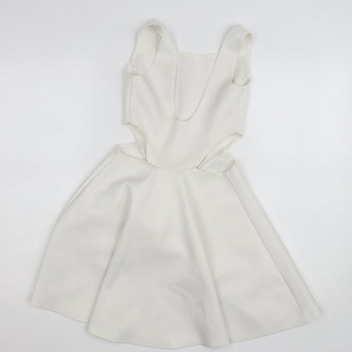 Boohoo Women White Size 10 Sleeveless Skater Dress