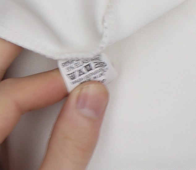 Boohoo Women White Size 10 Sleeveless Skater Dress