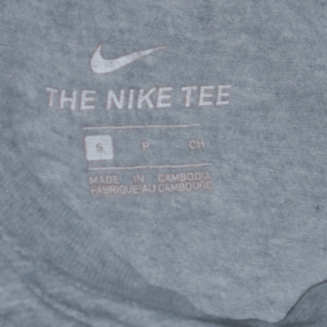 Nike Men's Grey Swoosh Logo Short Sleeve Cotton T-Shirt Size S