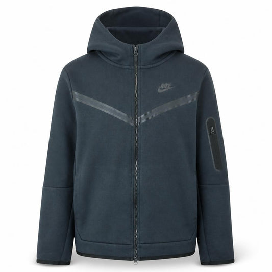 Front view of Nike boys’ black xl full zip hoodie fleece sweatshirt 158-170cm