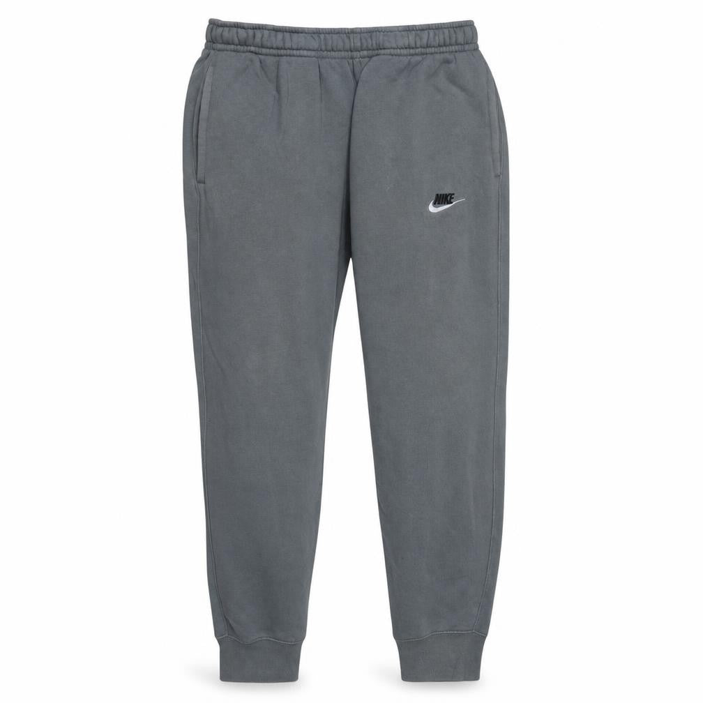 Front view of Nike Men's Grey Jogger Sweatpants M Regular Fit Fleece Activewear