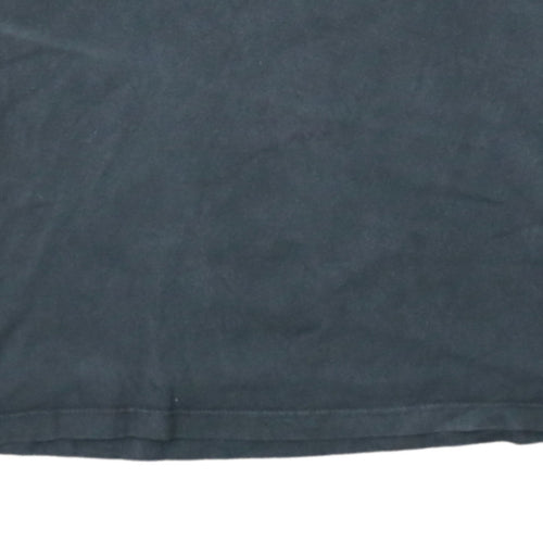 Levi's Men's Black V-Neck Regular Fit Cotton T-Shirt Size M