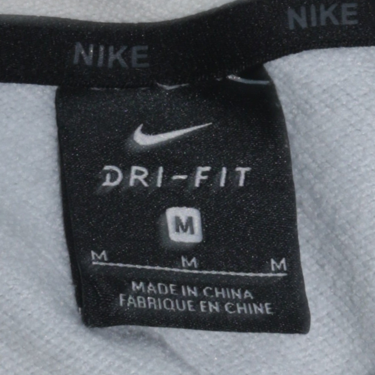 Nike Men's Grey Dri-FIT Pullover Hoodie M Regular Fit Sportswear