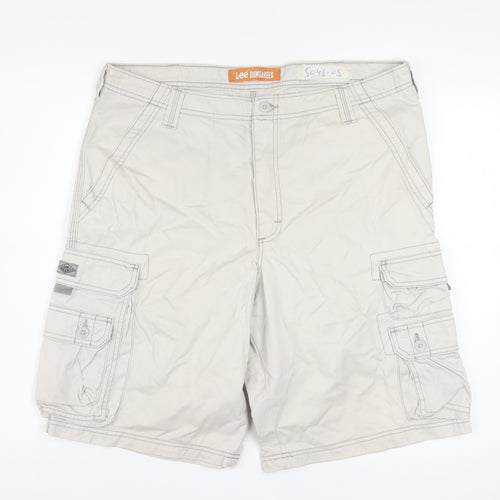 Lee Dungarees Men's Beige Cargo Shorts Size 36 Regular Fit