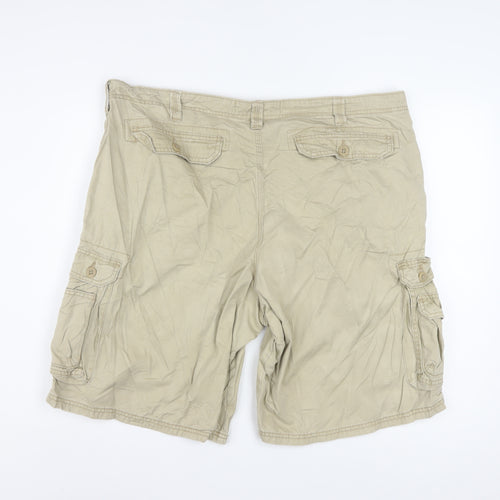 Lee Dungarees Men's Beige Cargo Shorts Size 42 Cotton Casual