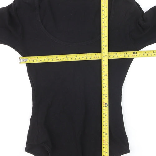 PrettyLittleThing Women’s Black Long Sleeve Scoop Neck Bodysuit Size 4