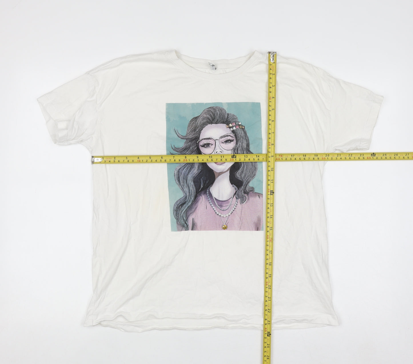 ONLY Women’s White Graphic Print Cotton Relaxed Fit T-Shirt M