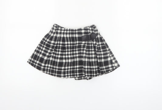 Dunnes Stores Girls Black & White Check Pleated Skirt 2-3 Years