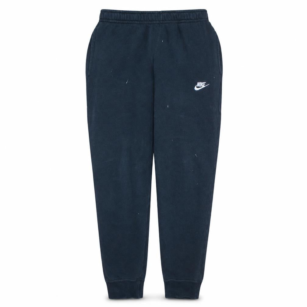 Front view of Nike Men's Black Fleece Jogger Sweatpants L Regular Fit