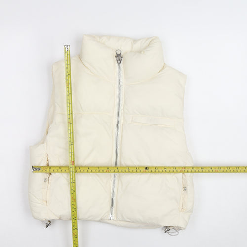 Pull & Bear Women’s Ivory XS Puffer Waistcoat with Zip Detail