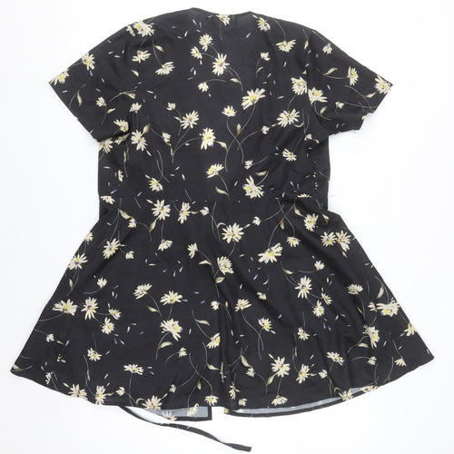Boohoo Women’s Black Floral Wrap Tie Blouse Top Size 6 Short Sleeve