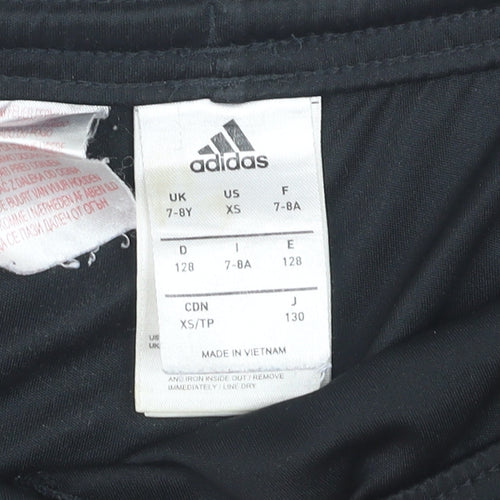 Adidas Boys Black Manchester United Football Shorts 7-8 Years