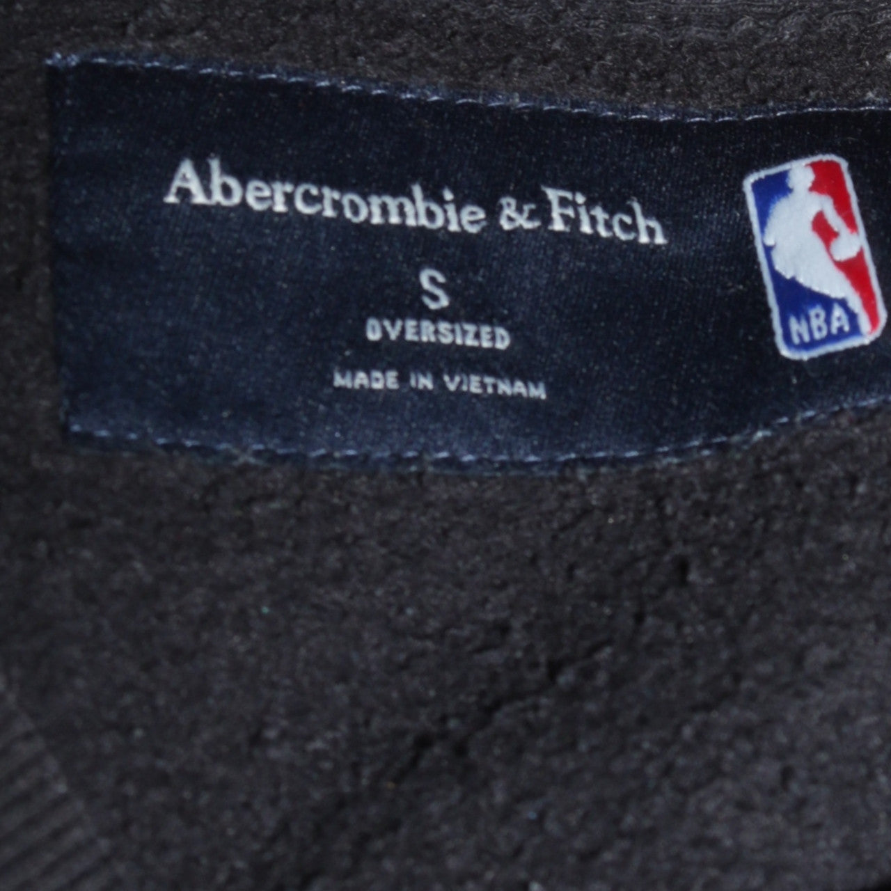 Abercrombie & Fitch Women Black Chicago Bulls Oversized Sweatshirt S