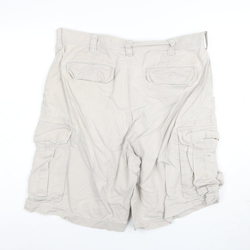 Tommy Hilfiger Men's Beige Cargo Shorts Size 36 Regular Fit