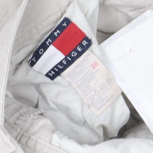 Tommy Hilfiger Men's Beige Cargo Shorts Size 36 Regular Fit