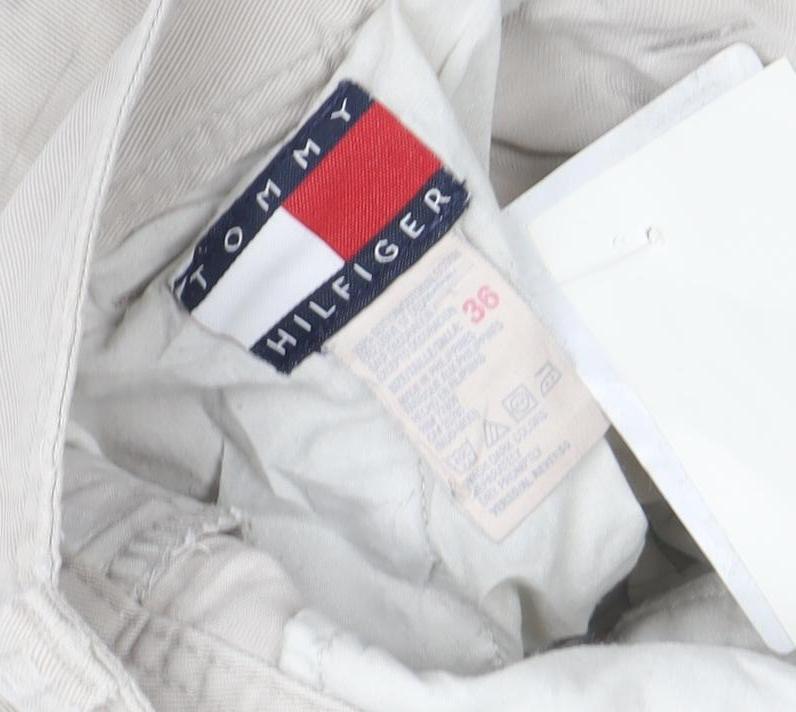 Tommy Hilfiger Men's Beige Cargo Shorts Size 36 Regular Fit