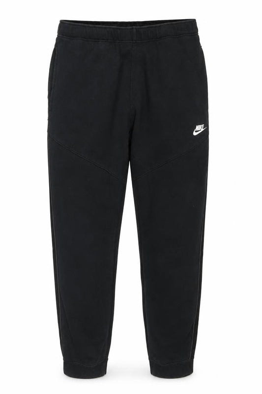 Front view of Nike Men's Black XL Jogger Fleece Trousers with Pockets