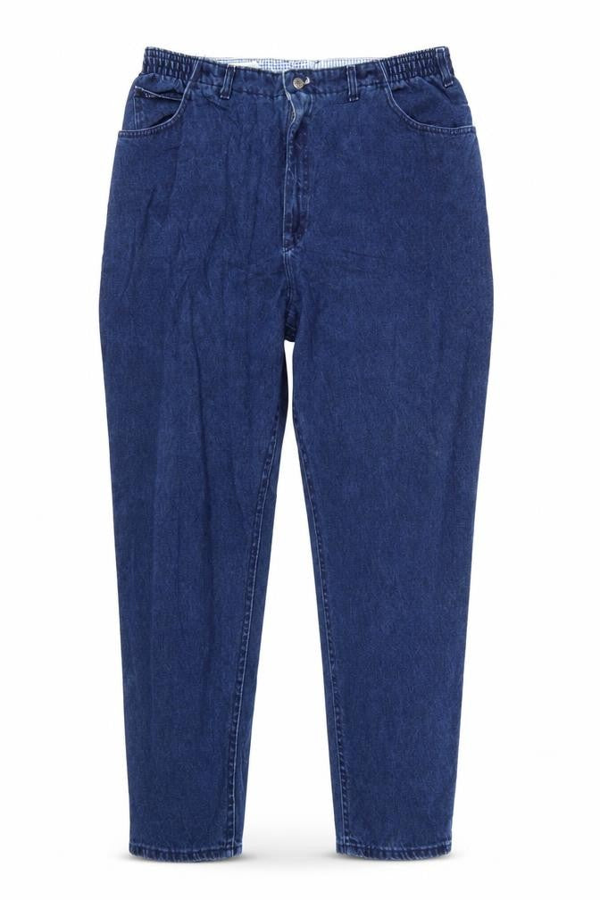 Front view of Lee women’s blue 24w high rise relaxed mom jeans