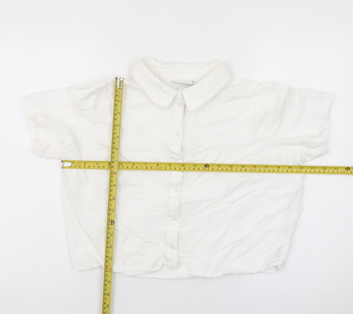 Vila Women’s White Cropped Button-Up Short Sleeve Shirt Size 12