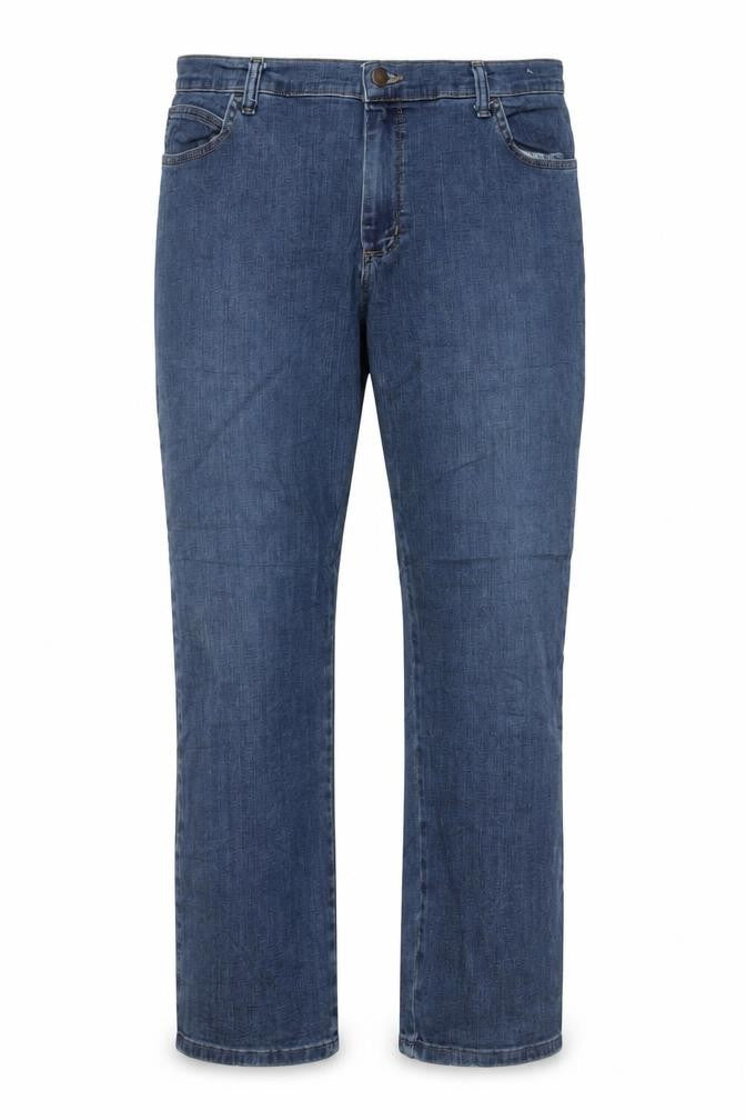 Front view of Lee women’s blue relaxed fit straight leg denim jeans, size UK 16