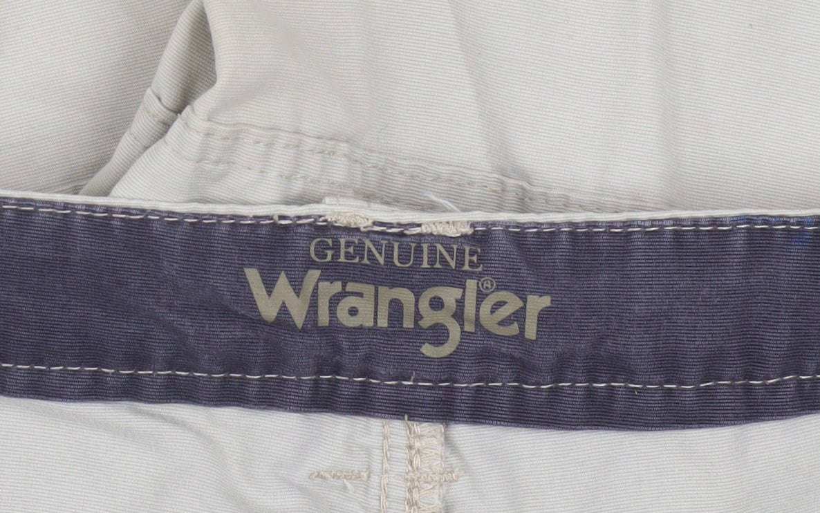 Wrangler Men's Beige Cargo Shorts Size 36 Regular Cotton