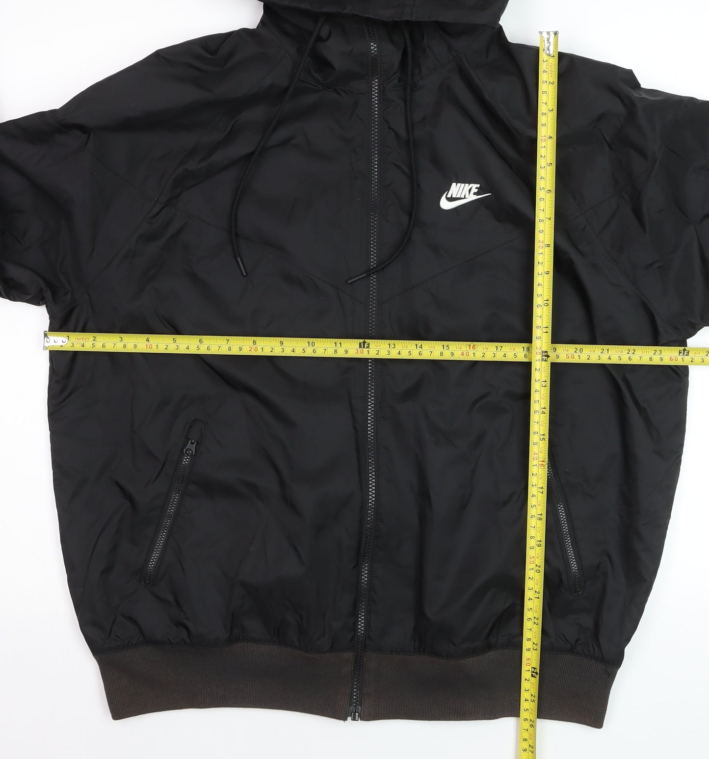 Nike Men's Black M Hooded Windbreaker Jacket