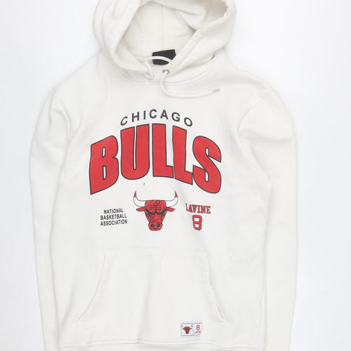 NBA Chicago Bulls Women's White Small Pullover Hoodie