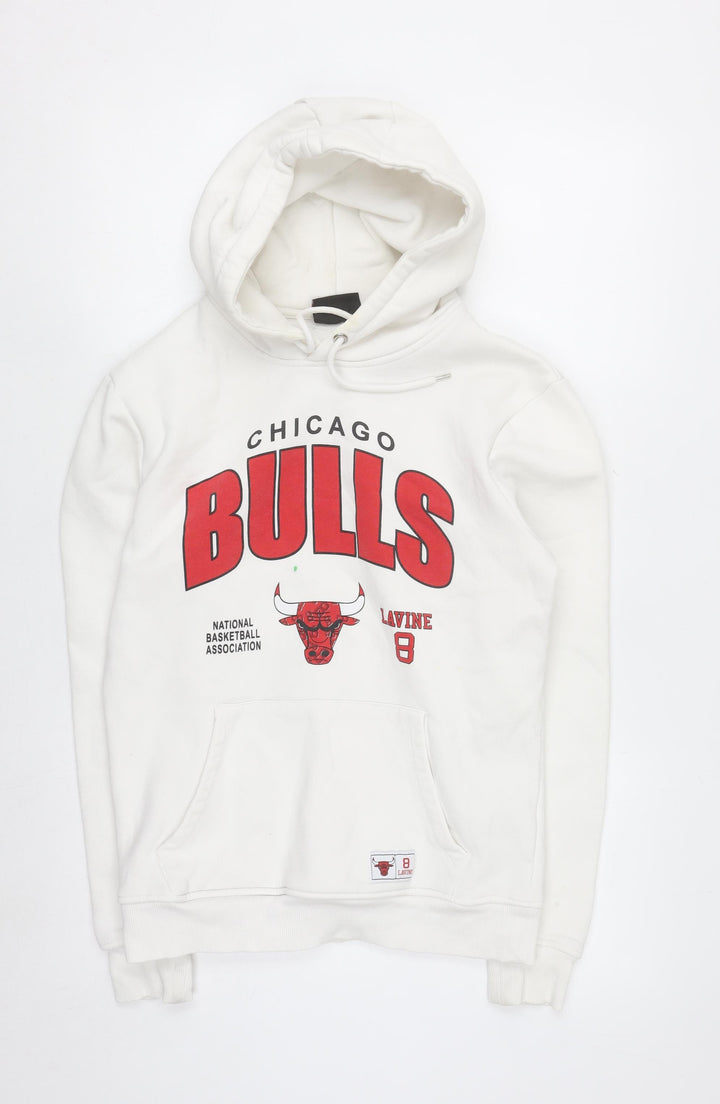 NBA Chicago Bulls Women's White Small Pullover Hoodie