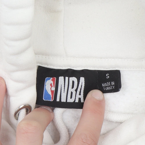 NBA Chicago Bulls Women's White Small Pullover Hoodie