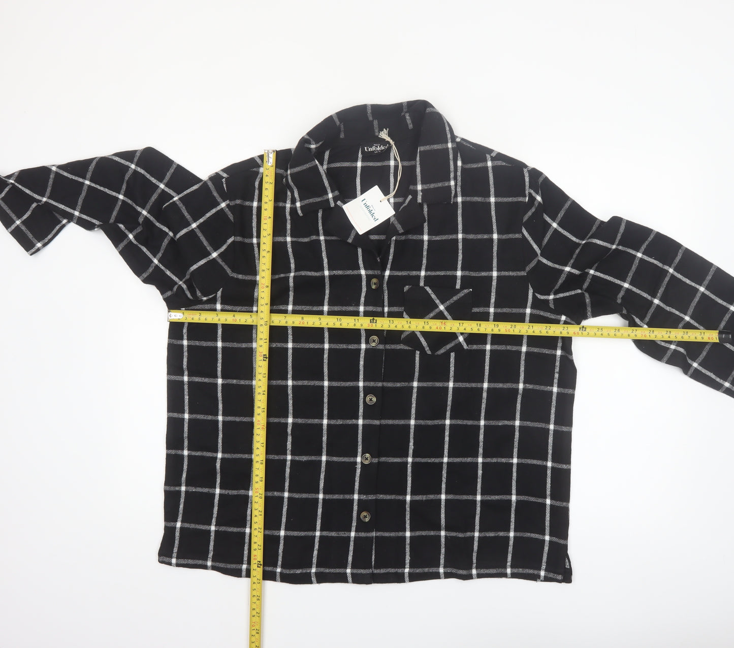 This is Unfolded Women's Black Check Flannel Pyjama Top UK 16