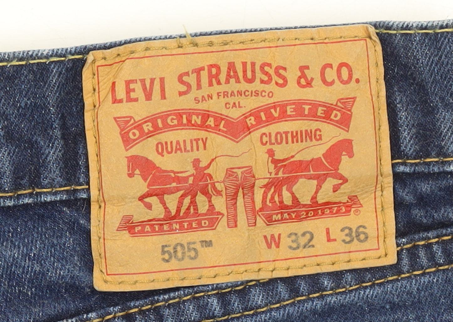 Levi’s 505 Men’s Blue Straight Jeans W32 L36 Mid Rise Denim