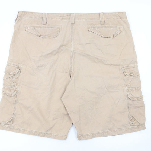 Lee Dungarees Men's Beige Cargo Shorts Size 40 Regular Fit