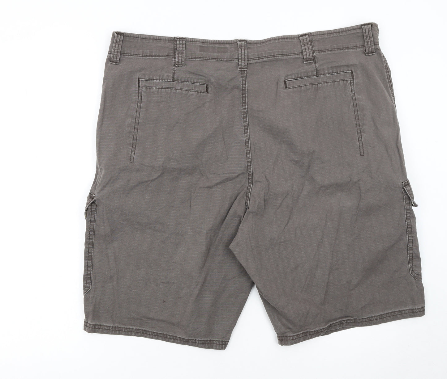 Wrangler Men's Grey Cargo Shorts Size 44 Relaxed Fit Cotton