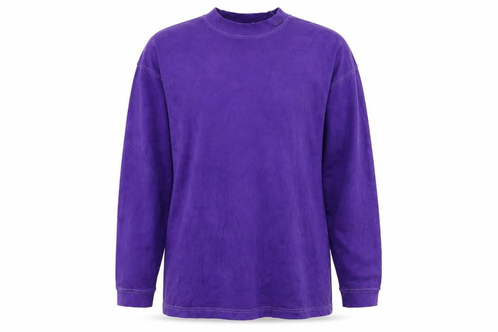 Front view of Reebok Women Purple Cotton Long Sleeve Crew Neck Pullover Sweatshirt M