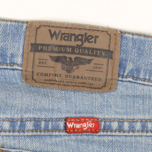 Wrangler Men's Blue Straight Leg Jeans 30x32 Classic Denim