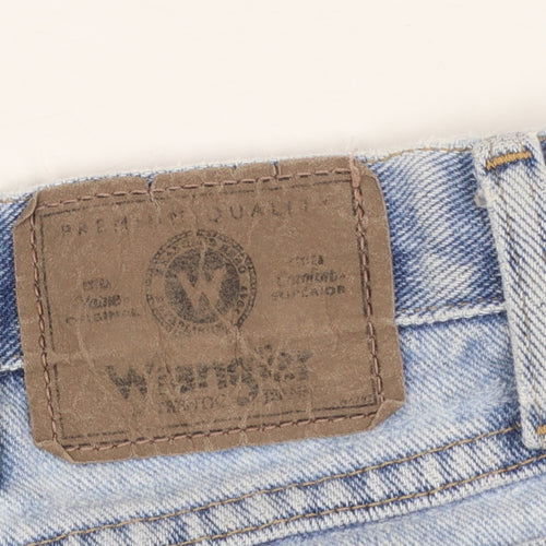 Wrangler Men's Blue Denim Mid Rise Regular Fit Chino Shorts Size 40