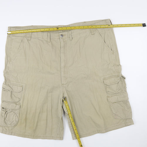 Wrangler Men's Beige Cotton Cargo Shorts Size 48 Regular Fit