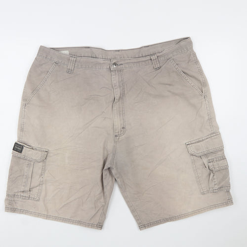Wrangler Originals Men's Beige Cargo Shorts Size 42 Cotton Canvas