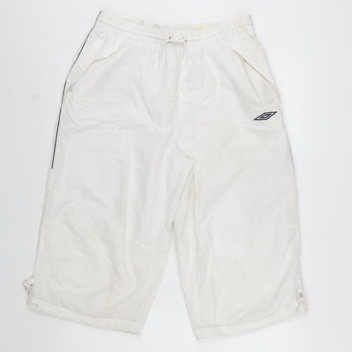 Umbro Men's White Athletic Football Shorts Size M Drawstring