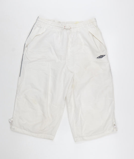 Umbro Men's White Athletic Football Shorts Size M Drawstring