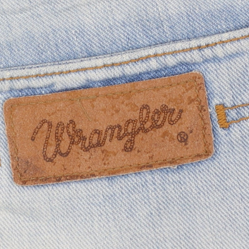 Wrangler Men's Blue Light Wash Straight Jeans W31 L32
