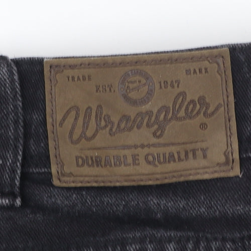 Wrangler Men's Black Regular Fit Straight Jeans W42 L32
